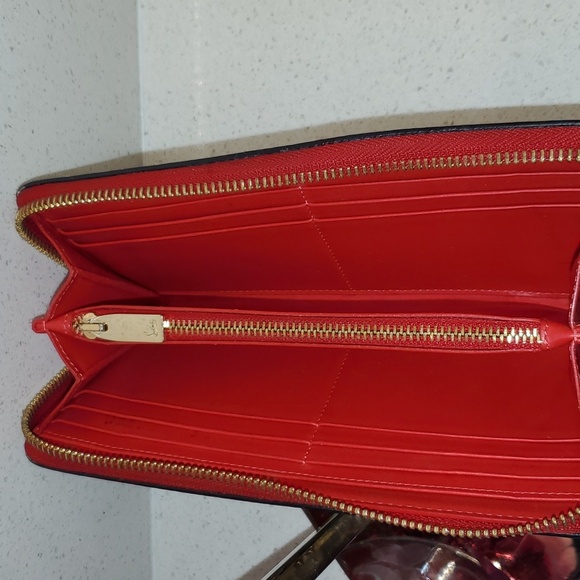 CHRISTIAN LOUBOUTIN studded gold leather wallet - Picture 7 of 12